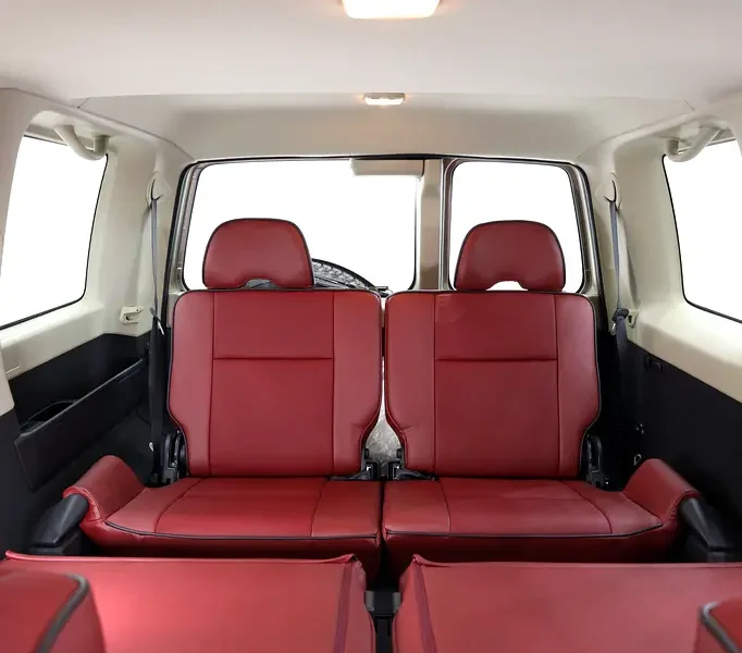 2024 Nissan Patrol Safari Super Safari Al Ostoura 6 Cylinders Engine Gold Maroon SUV