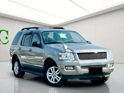 2008 Ford Explorer XLT 4.0 Litres V6 Petrol Engine Silver Beige SUV Automatic Clean Car