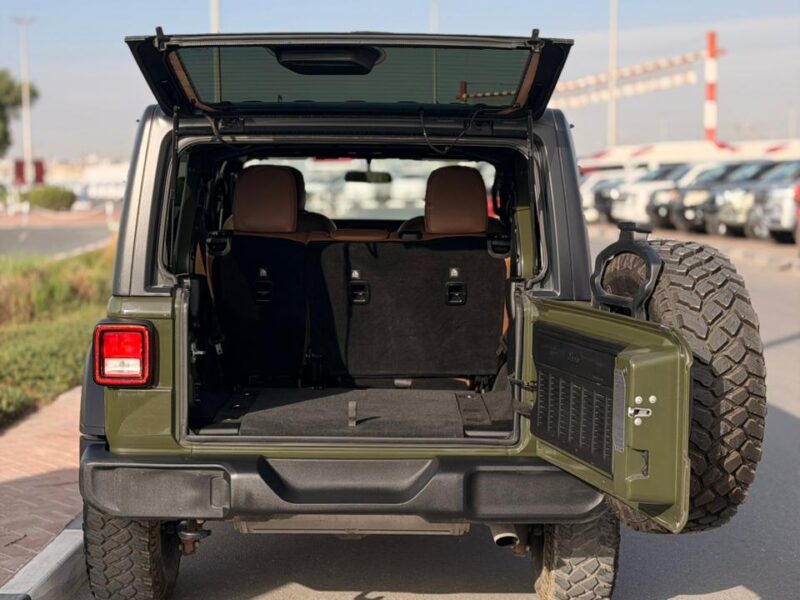 2023 JEEP WRANGLER SPORT 2.0 Litres V4 Turbo Petrol 4WD Green Brown SUV