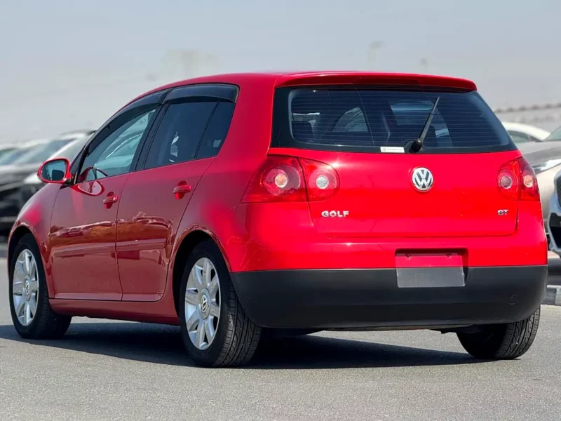 2004 Volkswagen Golf GT 2.0 Litres Inline-4 Cylinder Petrol Engine Red Black Hatchback