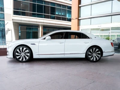 2020 Bentley Flying Spur First Edition 6.0 Liter W12 Petrol Engine White Red GCC Specs
