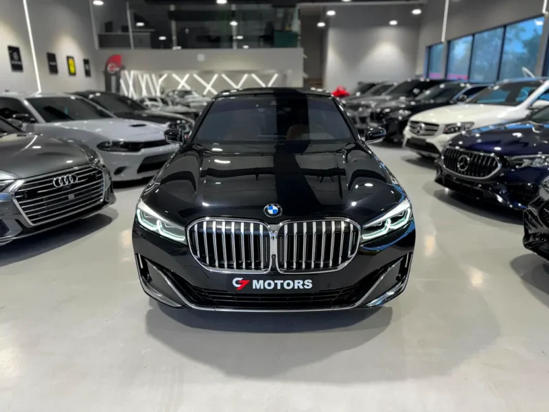 2022 BMW 7-Series 730Li 2.0 Litres 4-cylinder Turbo Petrol Engine Black Tan Sedan