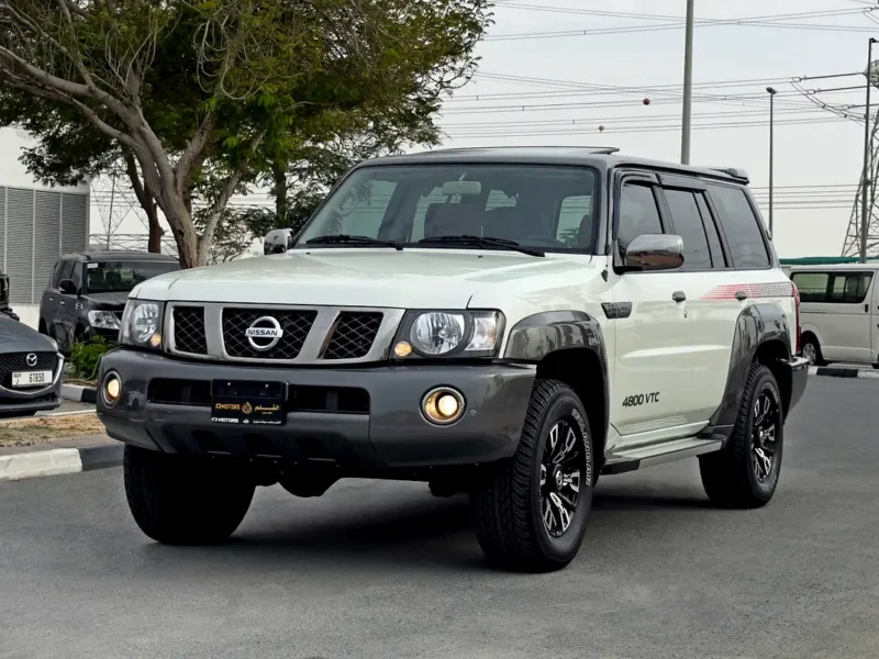 2024 Nissan Patrol Safari Super Safari Al Ostoura 4.8L 6 Cylinder Engine White Red SUV