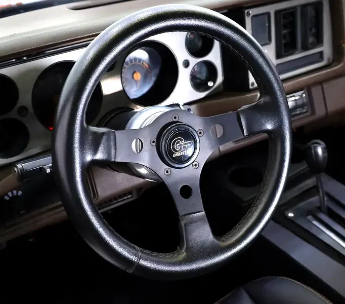 1981 Chevrolet Camaro Z28 5.0L V8 Petrol Engine Orange Black Coupe BODY BY FISHER