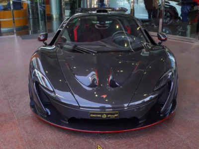 2015 McLaren P1 3.8-liter Twin-Turbocharged V8 Engine Grey Black Sports Car
