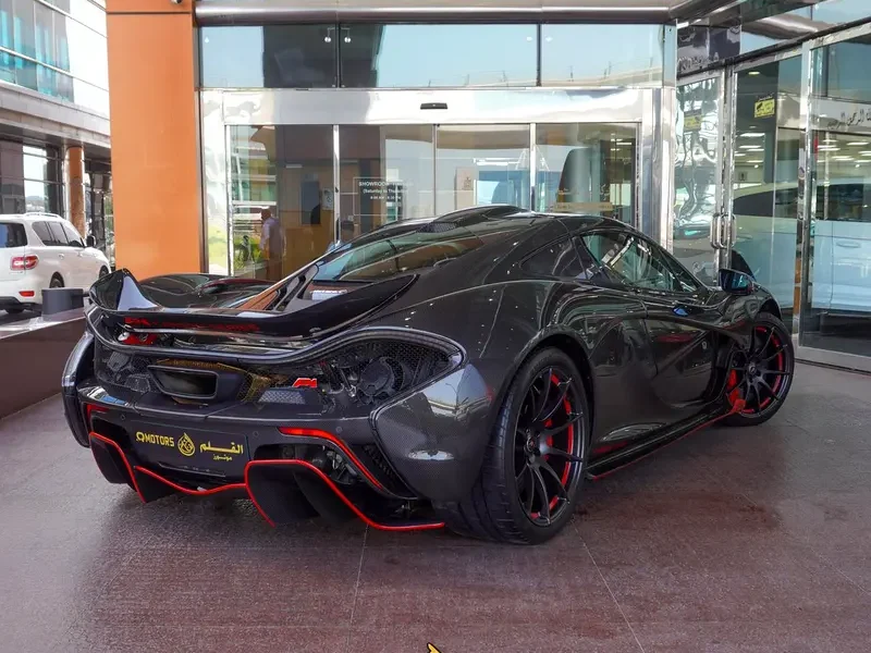 2015 McLaren P1 3.8-liter Twin-Turbocharged V8 Engine Grey Black Sports Car