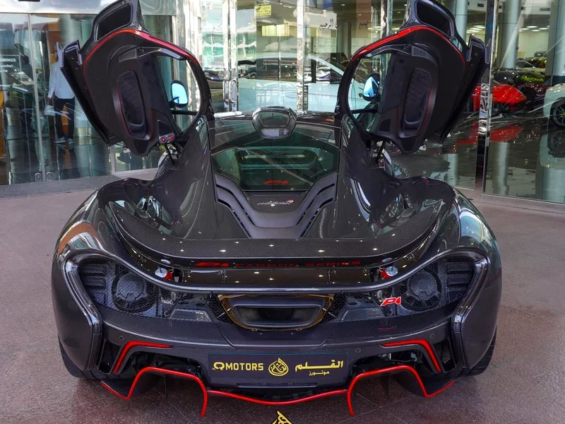 2015 McLaren P1 3.8-liter Twin-Turbocharged V8 Engine Grey Black Sports Car