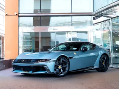 2025 Ferrari 12Cilindri 6.5L V12 Petrol Engine Blue White Sports Car CARBON BODY KIT