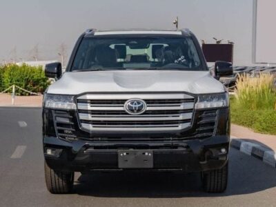 2026 Toyota Land Cruiser 300 GXR 3.3L V6 Twin Turbo Diesel Engine Black SUV GCC Specs