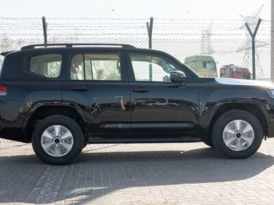 2026 Toyota Land Cruiser GXR 3.5 Litres V6 Twin-Turbo Petrol Engine Black Beige SUV GCC Spec