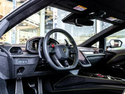 2024 LAMBORGHINI REVUELTO 6.5L V12 Petrol Engine White Black Sports Car