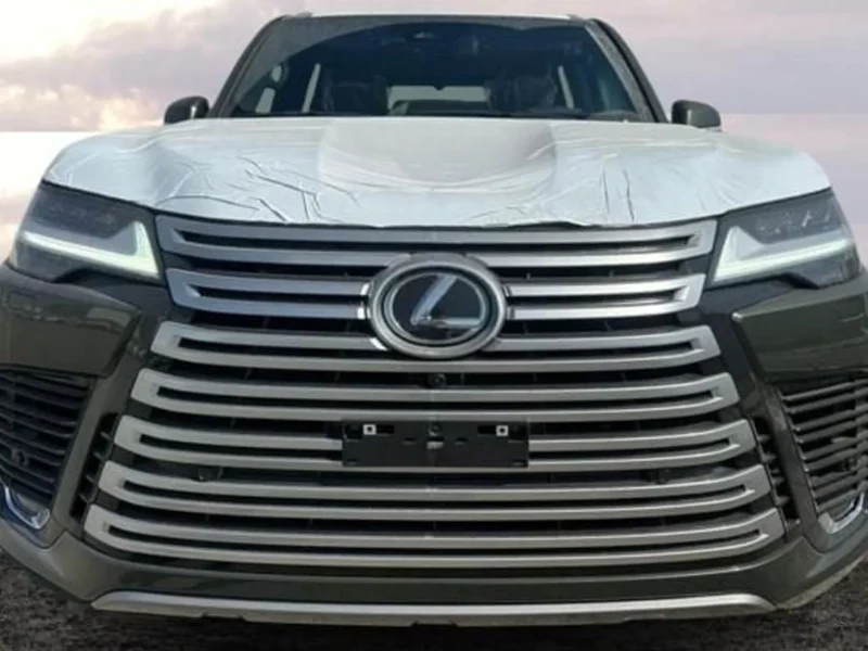 2026 Lexus LX700h Urban 3.5L V6 Twin-Turbo Hybrid Engine Green Red SUV GCC Specs