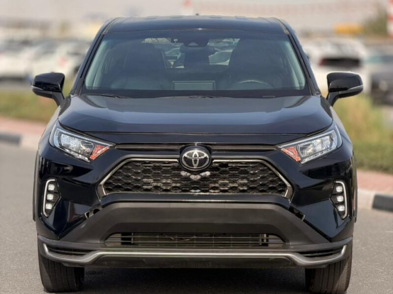2024 TOYOTA RAV 4 LE 4X4 2.5 Litres V4 Petrol Engine Black SUV Automatic USA Specs
