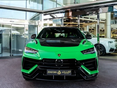2024 Lamborghini Urus Performante 4.0L twin-turbo V8 Petrol Engine Green Black SUV
