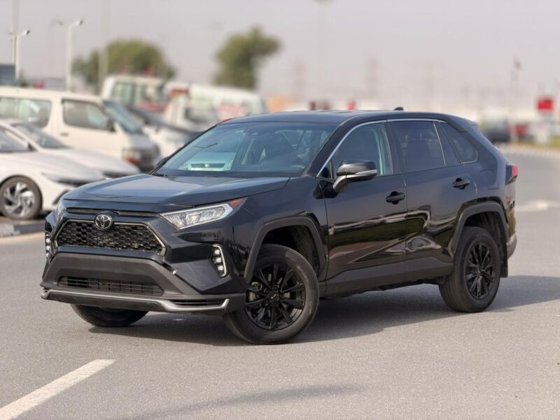 2024 TOYOTA RAV 4 LE 4X4 2.5 Litres V4 Petrol Engine Black SUV Automatic USA Specs