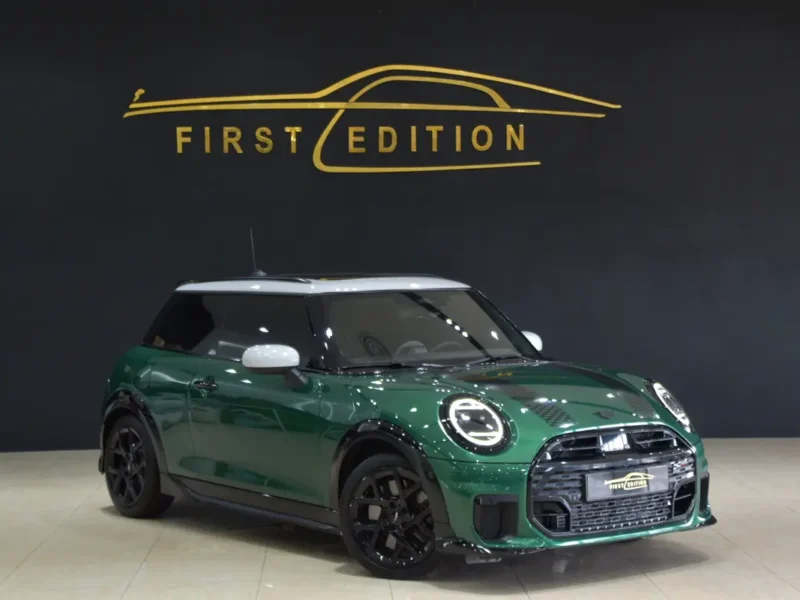 2025 Mini Cooper S JCW 2.0L turbocharged 4 Cylinder Engine Green Black Hatchback