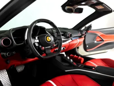 2020 Ferrari 812 GTS GTS 6.5-liter V12 Petrol Engine White Red Sports Car GCC Specs