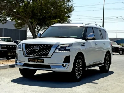 2024 Nissan Patrol LE Platinum 5.6-liter V8 Petrol Engine White Red SUV GCC Specs