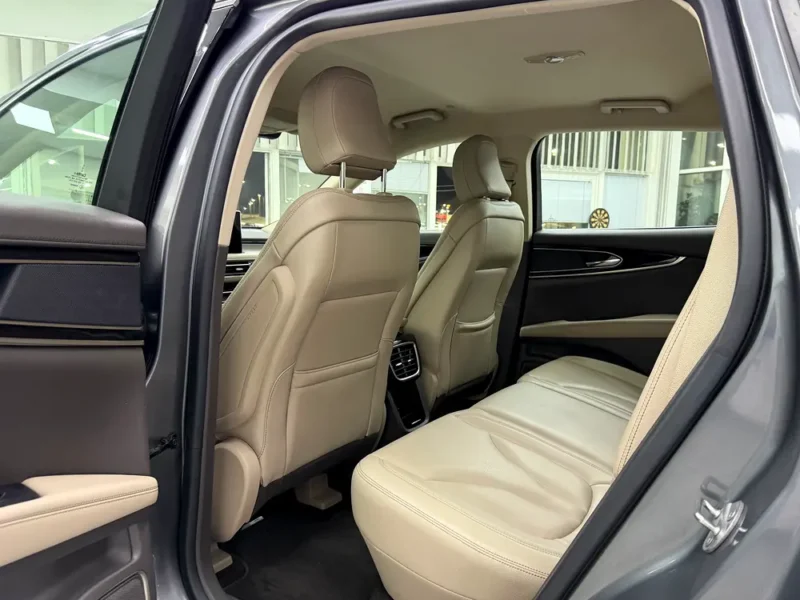 2022 Lincoln Nautilus Premier 2.0L turbocharged Inline-four-Cylinder Engine Grey Beige SUV