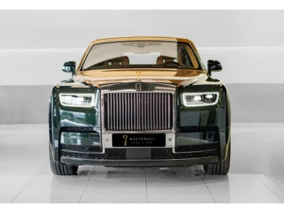 2020 Rolls-Royce Phantom 6.75-L Twin-Turbo V12 Engine Black Tan Sedan Special Color