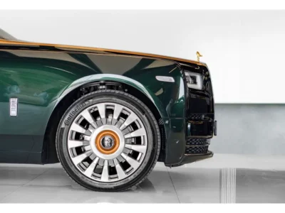 2020 Rolls-Royce Phantom 6.75-L Twin-Turbo V12 Engine Black Tan Sedan Special Color