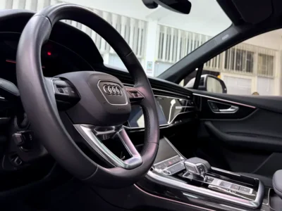 2021 Audi Q7 55 TFSI quattro S line Black Edition 3.0-liter V6 Turbo Petrol Engine Silver Black SUV