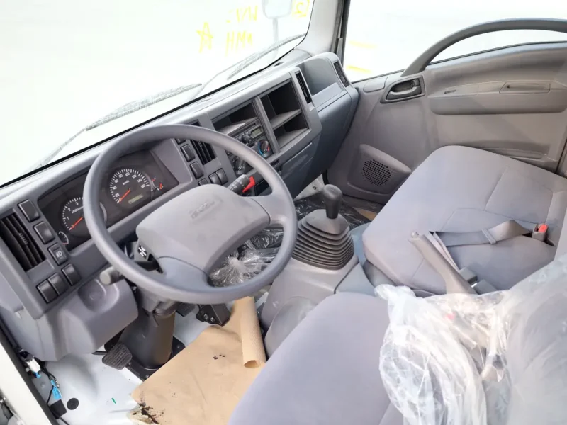 2026 ISUZU NMR CHASSIS 4.6 Litres 4 Cylinders Diesel Engine White Grey Truck Manual