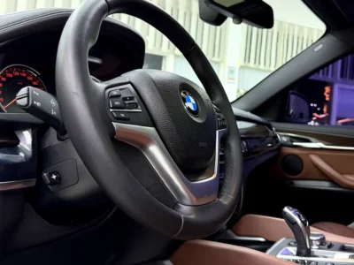 2017 BMW X6 xDrive35i 3.0-liter Turbocharged Inline 6-cylinder Engine White Brown SUV