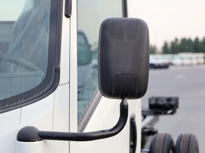 2026 ISUZU NMR CHASSIS 4.6 Litres 4 Cylinders Diesel Engine White Grey Truck Manual