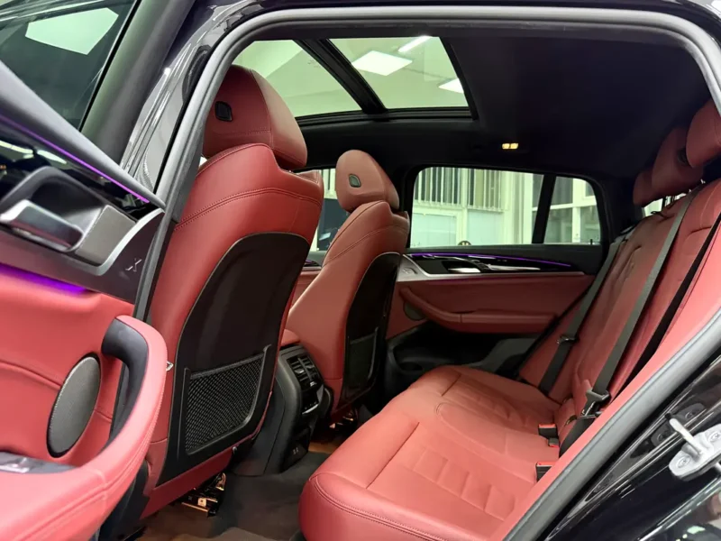 2021 BMW X4 xDrive30i M Sport 2.0-liter Turbocharged 4-cylinder Engine Black Red SUV