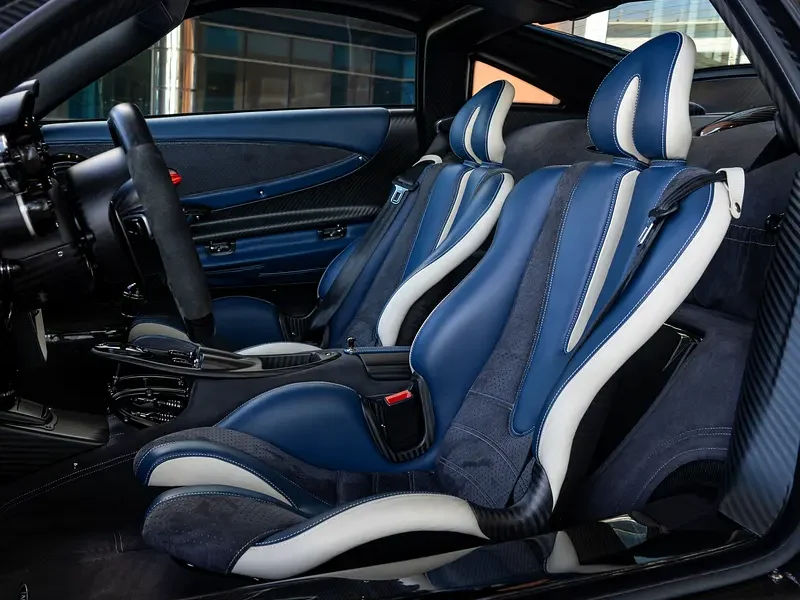 2018 Pagani Huayra BC 19 6.0 Liters V12 Petrol Engine White Blue Sports Car
