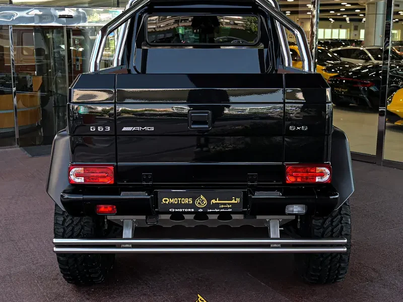 2014 Mercedes-Benz G 63 AMG 6×6 5.5L twin-turbo V8 Engine Black Tan Pickup Truck
