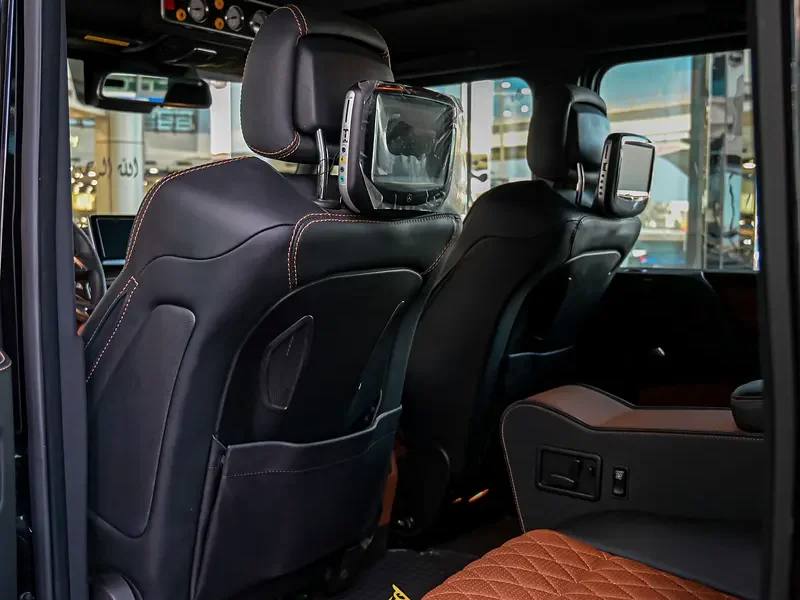 2014 Mercedes-Benz G 63 AMG 6×6 5.5L twin-turbo V8 Engine Black Tan Pickup Truck