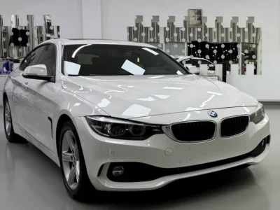 2019 BMW 420i Gran Coupe 2.0L turbocharged 4-cylinder Petrol Engine White Black Sedan