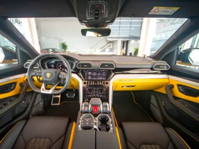 2024 Lamborghini Urus S Twin-Turbo V8 Petrol Engine 4.0 Litres Yellow Black SUV