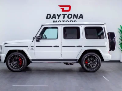 2021 Mercedes-Benz G-Class G 63 AMG 4.0 Litres V8 Biturbo Petrol White Engine Black SUV