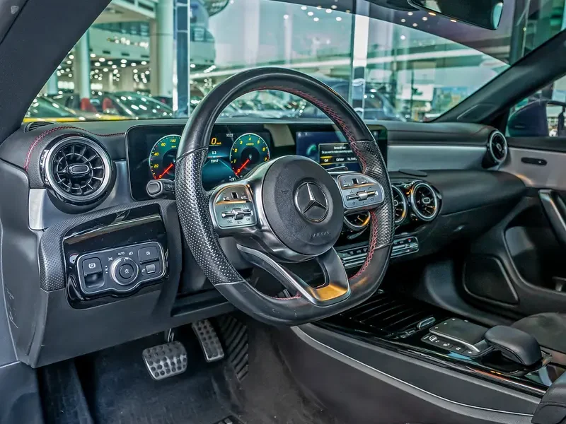 2022 Mercedes-Benz CLA200 1.3L Inline-4 Turbocharged Petrol Engine Black Sedan