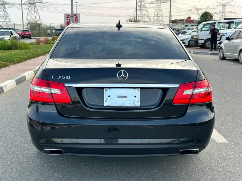 2012 Mercedes-Benz E-Class E 350 3.5 Litres V6 Petrol Engine Black Sedan Clean Car