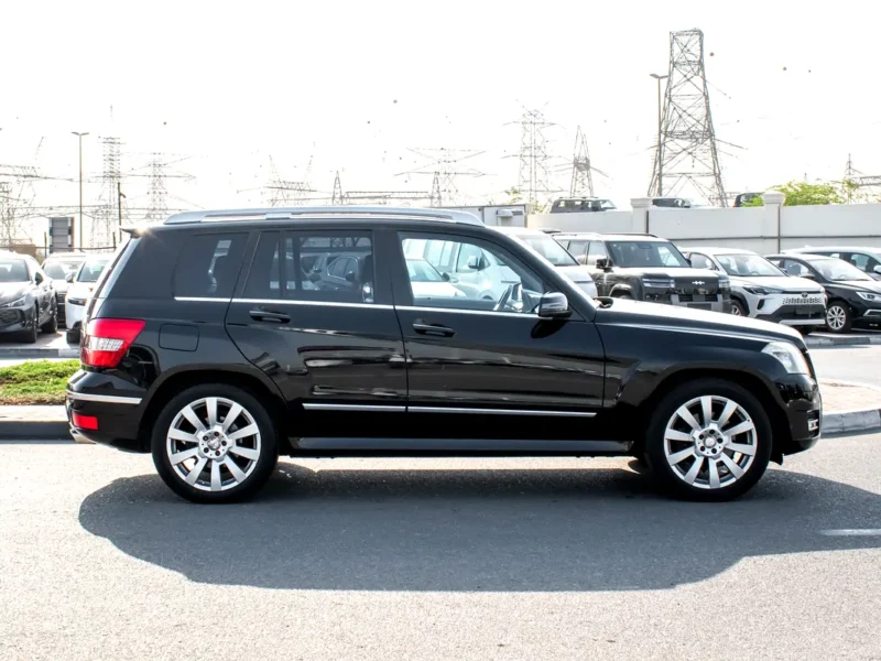 2011 Mercedes-Benz GLK-Class GLK 300 4matic 3.0 Litres 6 Cylinders Engine Black SUV
