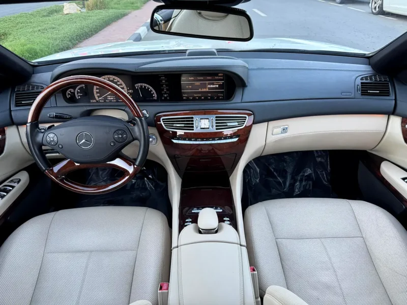 2012 Mercedes-Benz CL-Class CL 550 8 Cylinders Petrol Engine White Coupe