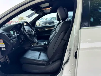 2008 Mercedes-Benz C-Class C250 6 Cylinders Engine White Black Sedan Neat & Clean Car