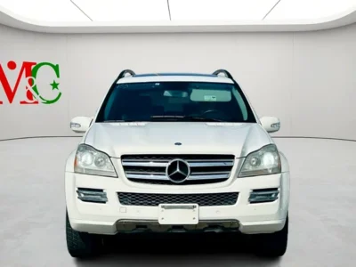 2008 Mercedes-Benz GL-Class GL 450 4matic 8 Cylinders Petrol Engine White Black SUV