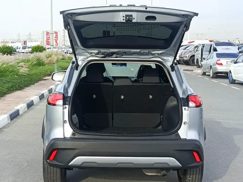 2022 Toyota Corolla Cross LE 4 Cylinders Petrol Engine Silver Black SUV Excellent Condition