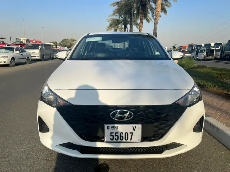 2023 Hyundai Accent GL 4 Cylinders Petrol Engine White Grey Sedan GCC Specs