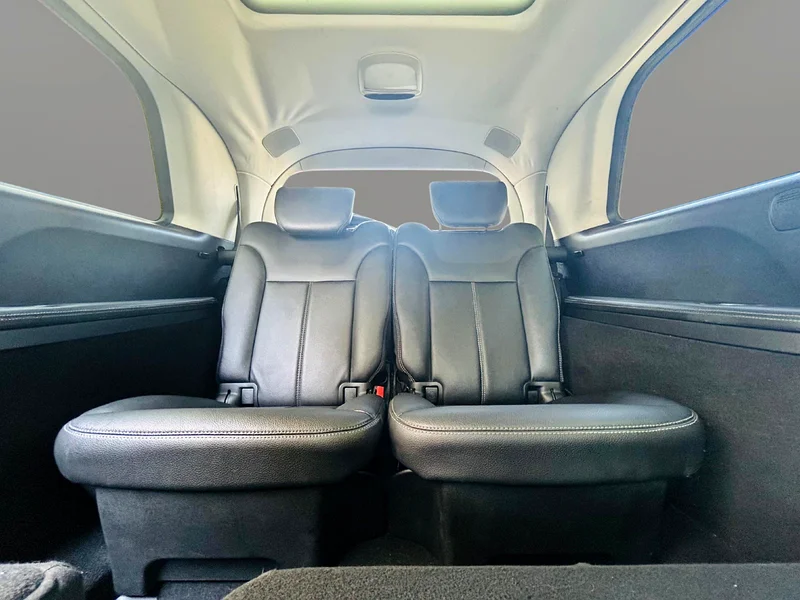 2008 Mercedes-Benz GL-Class GL 450 4matic 8 Cylinders Petrol Engine White Black SUV