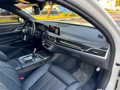 2017 BMW 7-Series 750Li 8 Cylinders Petrol Engine White Black Sedan CONDITION