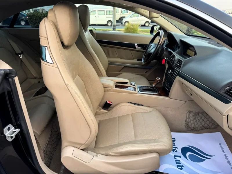 2011 Mercedes-Benz E-Class E550 V8 Petrol Engine Black Beige Coupe AUCTION GRADE 4/B