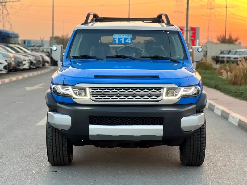 2007 Toyota FJ Cruiser Extreme 6 Cylinders Petrol Engine Blue Black SUV NEAT AND CLEAN
