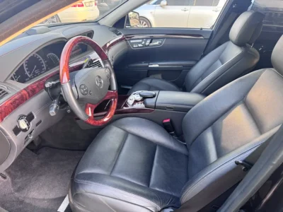 2012 Mercedes-Benz S-Class S 550 8 Cylinders Petrol Engine Black Sedan 4.5 GRADE