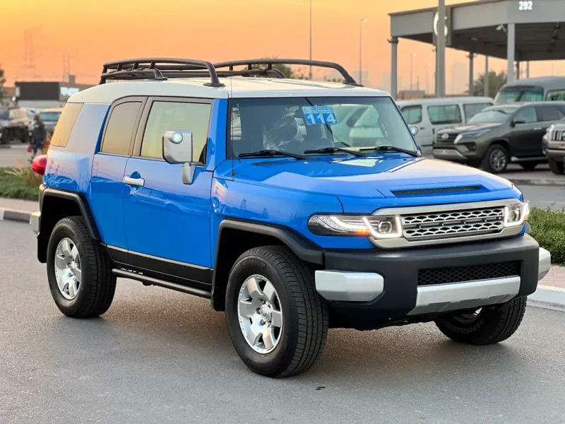 2007 Toyota FJ Cruiser Extreme 6 Cylinders Petrol Engine Blue Black SUV NEAT AND CLEAN